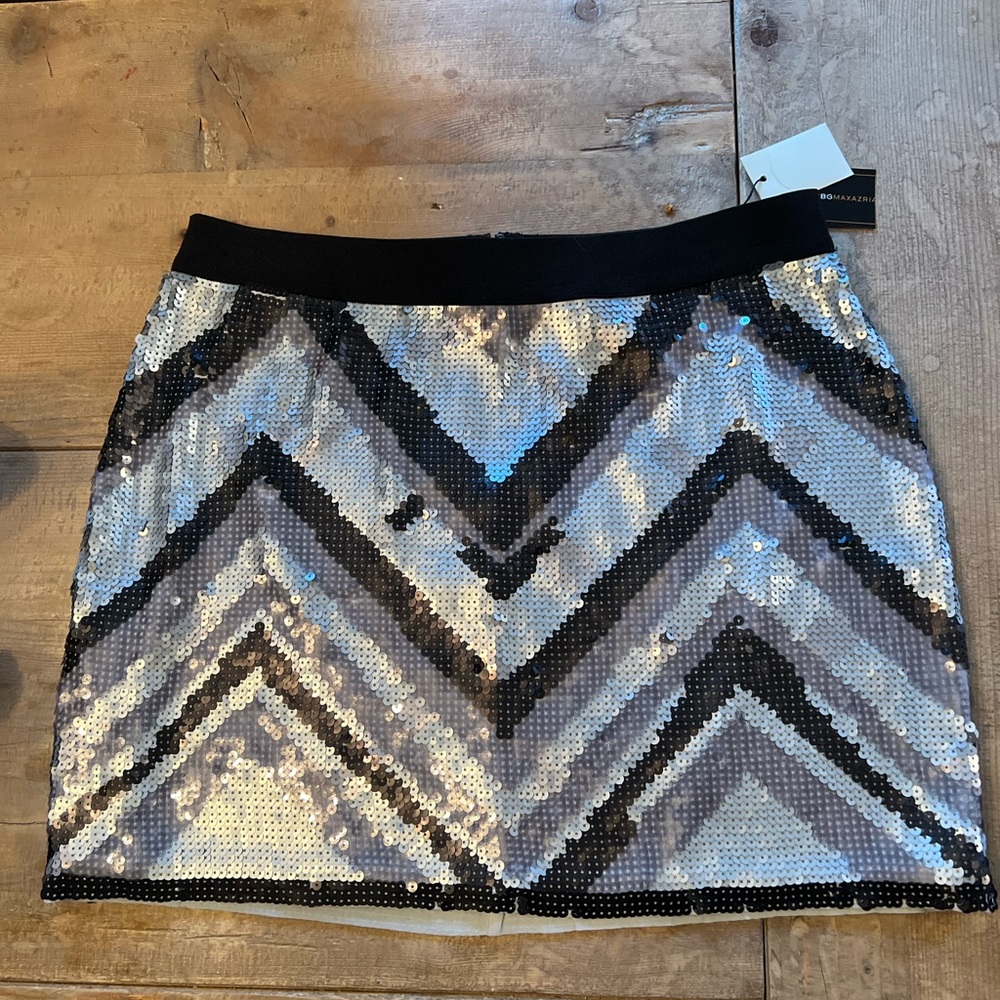 BCBG Silver and Black Sequin Chevron Mini Skirt